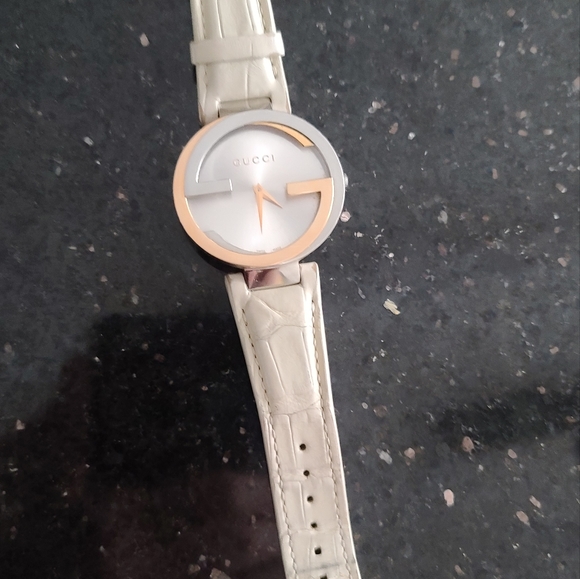 Watch - Picture 4 of 6